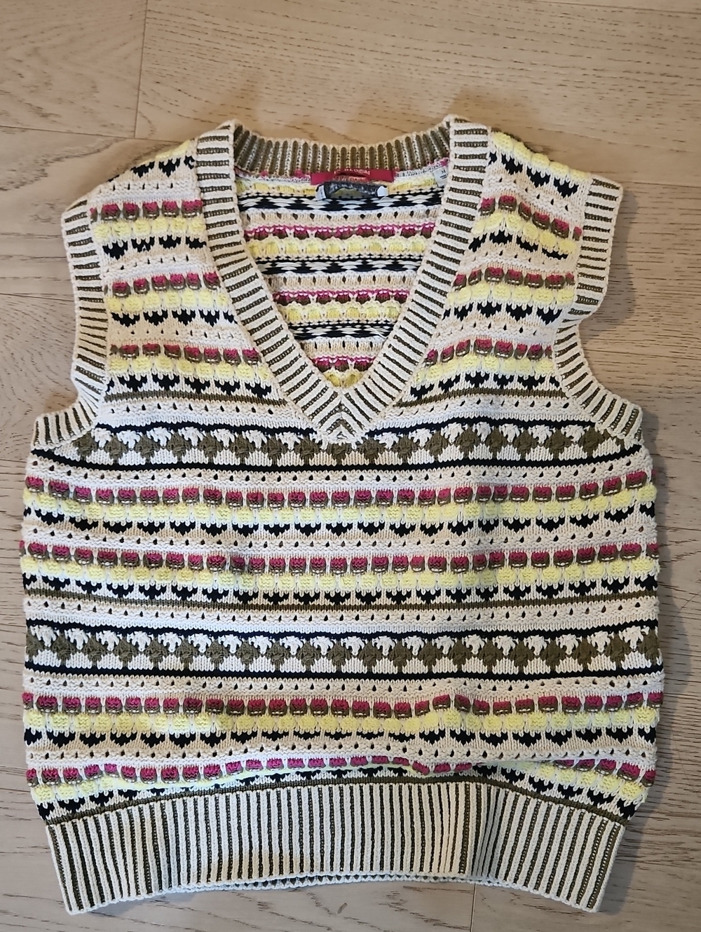 Scotch & Soda Cream Knit V-Neck Tank with Yellow & Pink Accents